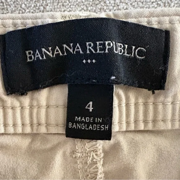 Tan Shorts from Banana Republic - Picture 6 of 8